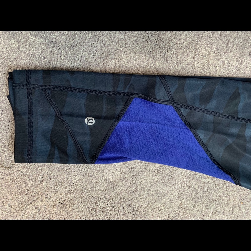 Lululemon Speed Crop - Picture 6 of 6